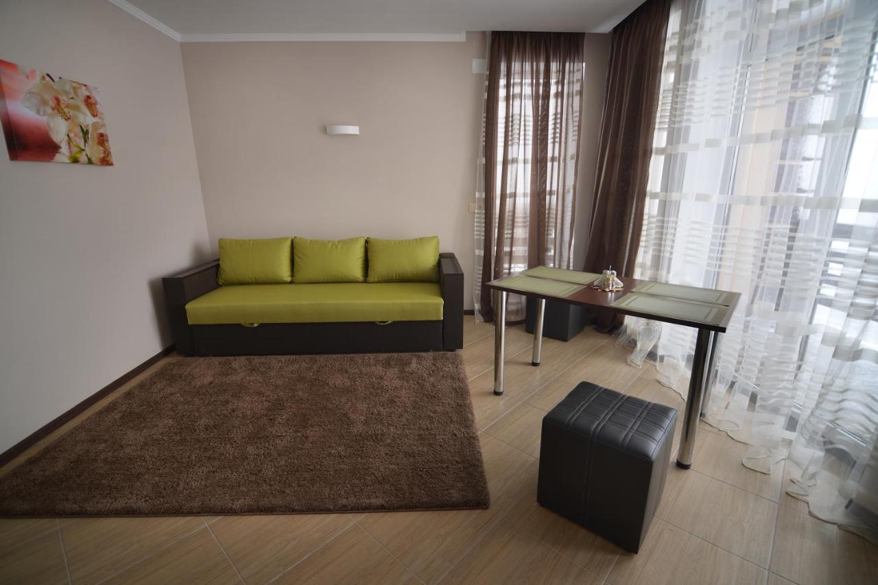 Ozone Minihotel Yablunytsya Exterior foto
